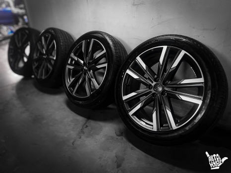 Geely Monjaro. Оклейка кузова_9