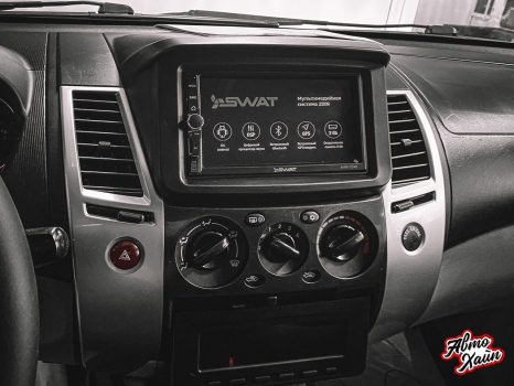 Mitsubishi Pajero. Перетяжка салона, антихром_1