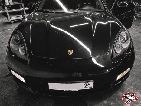 Porsche Panamera. Оклейка оптики, антихром. _2